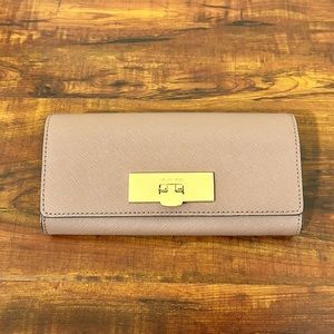 Michael Kors Callie Dusty Rose Wallet(Like New)